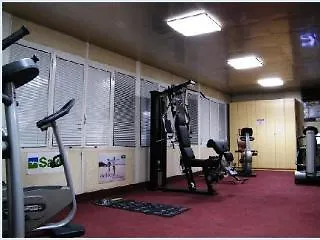 Hotel Cristallo فاراتسي